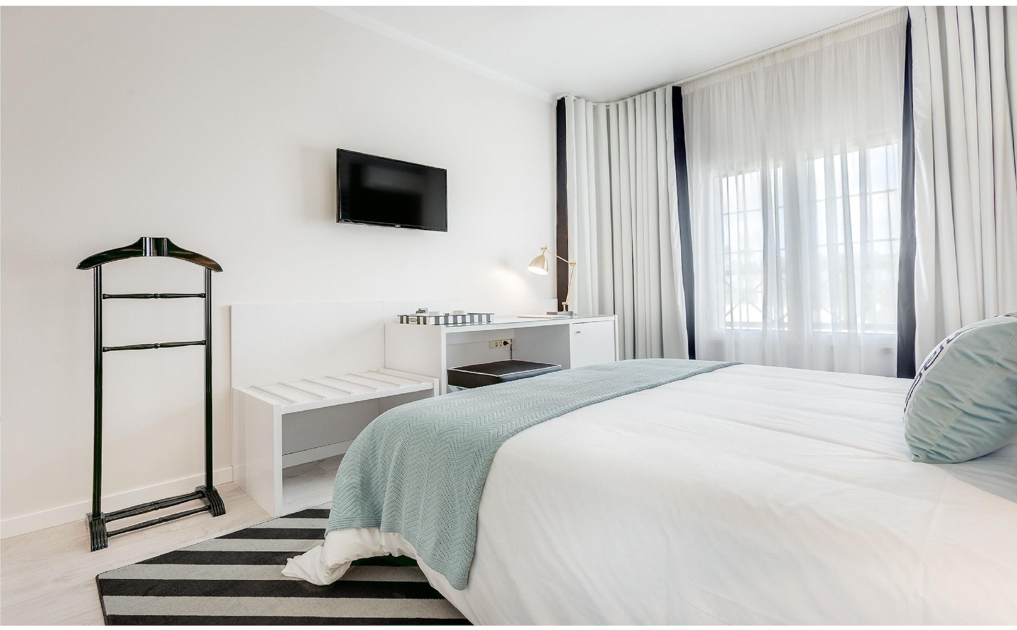 Hotel Cristal Marinha Marinha Grande Kültér fotó